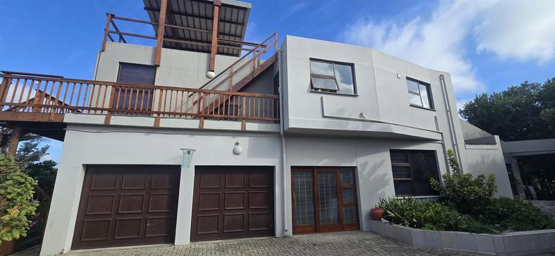 5 Bedroom Property for Sale in Hersham Western Cape